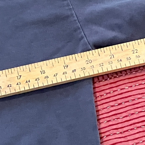 tentree organic cotton women’s size small Gray Crewneck Top - Picture 6 of 11